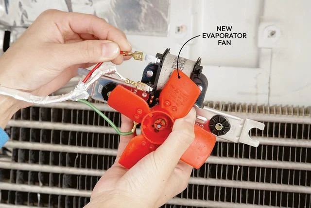 Inspect the Evaporator Fan and Wiring Inspect the Evaporator Fan and Wiring